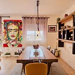 Sr Luxury Penthouse דירה